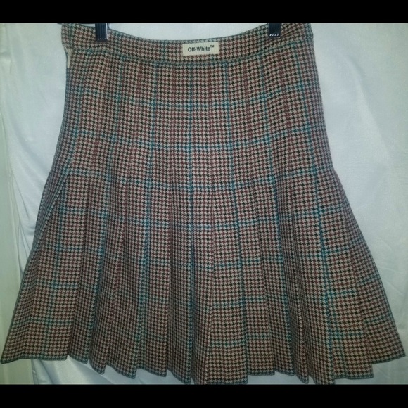 Off-White Skirt - Picture 1 of 1